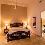 Charming Historic Center Apartment In Cartagena!